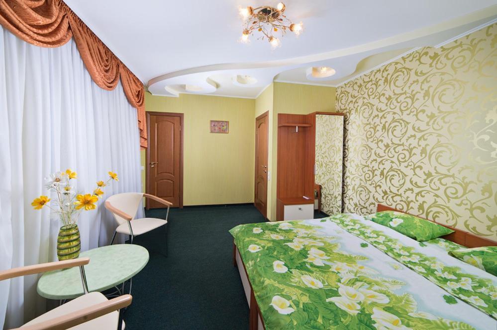 Hotel Hottey Kiev Værelse billede